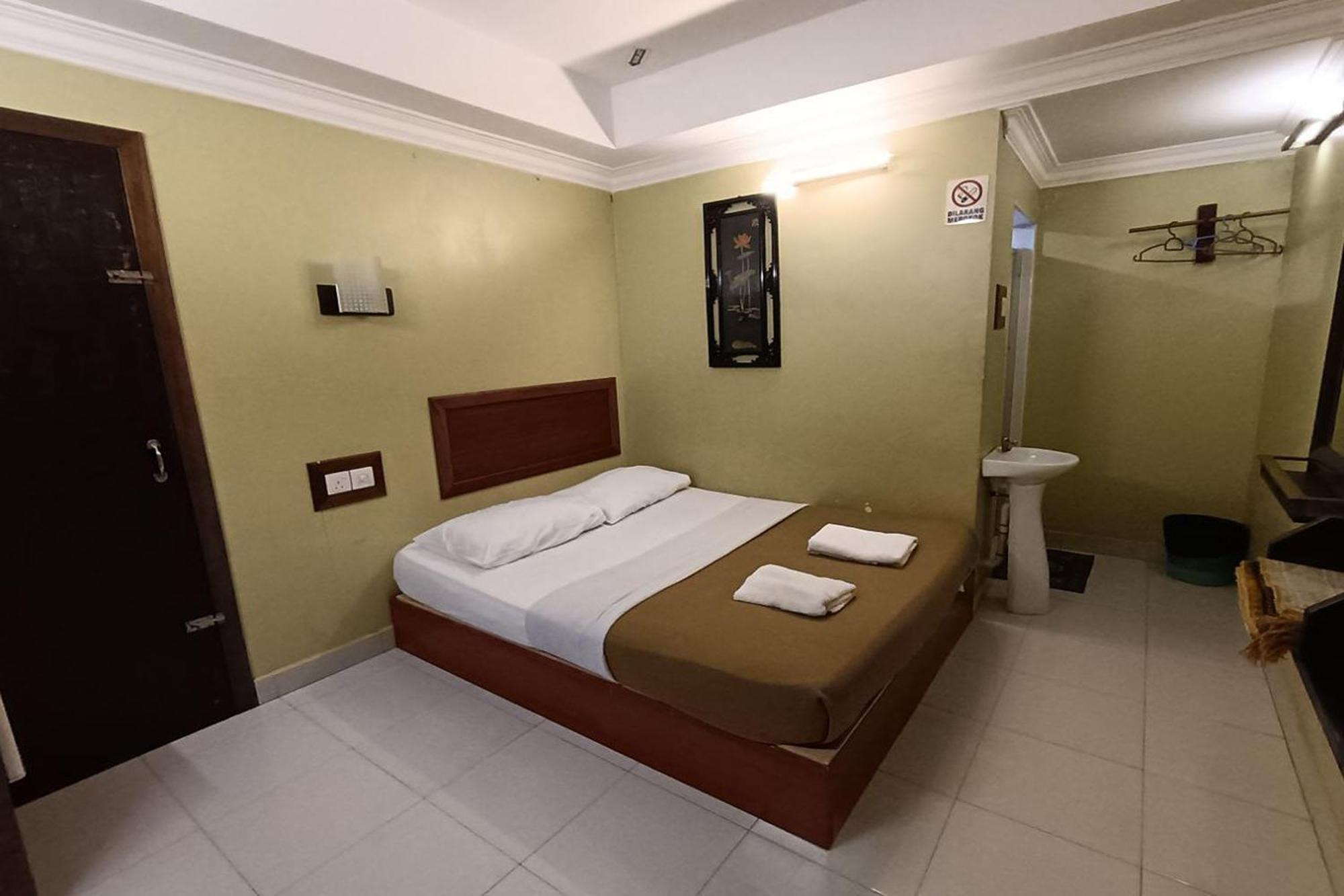 OYO 89976 Fins Hotel Alor Setar Exterior foto