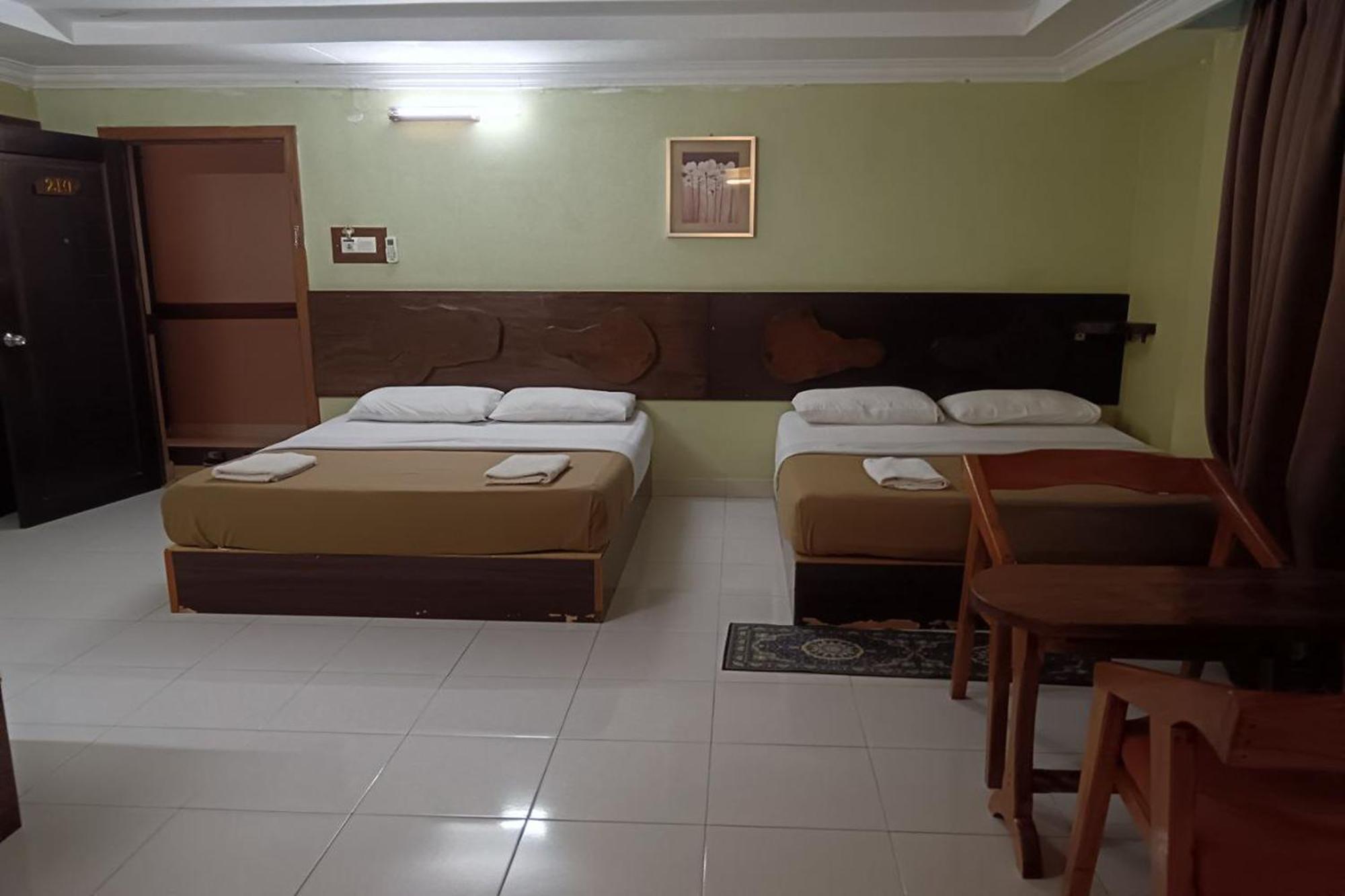 OYO 89976 Fins Hotel Alor Setar Exterior foto