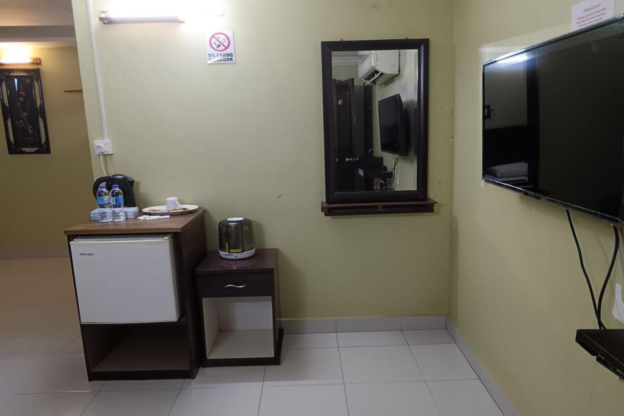 OYO 89976 Fins Hotel Alor Setar Exterior foto